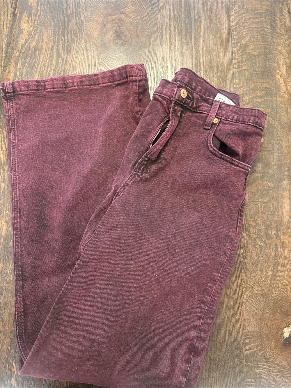 Women's High-Rise Stride Wide Leg Gap Jeans in Deep Burgundy